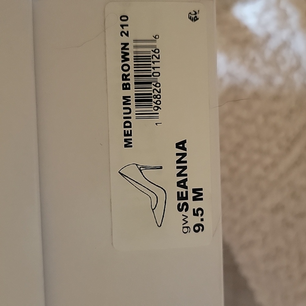 Guess Tan Suede Pumps - Picture 7 of 8